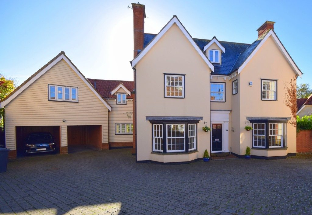 Six of the best… homes on the market with our Signature team