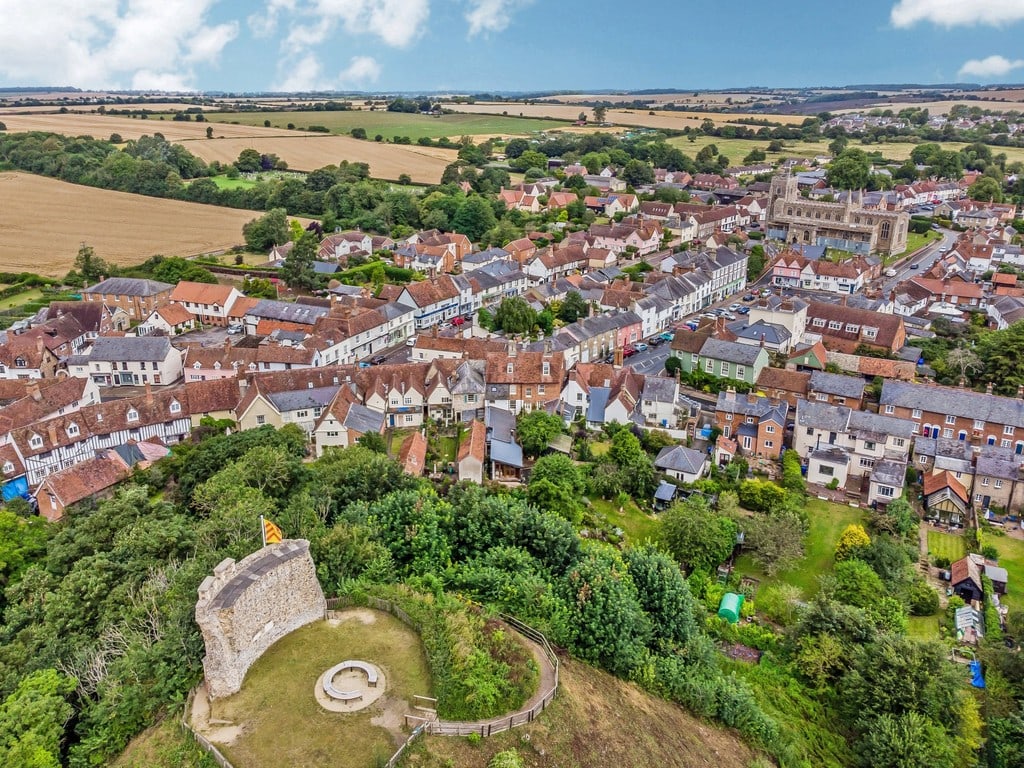 Six of the best… properties on the market with our Signature team