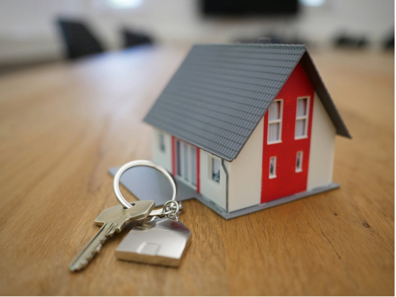 How To Choose The Right Letting Agent For Your Property
